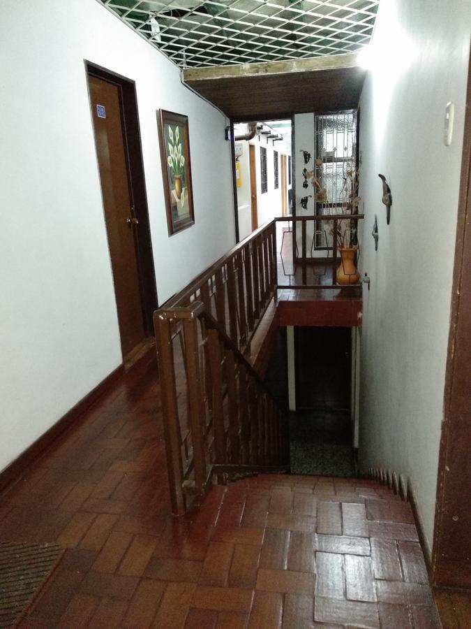 La Casa De Huespedes Hotel Bogotá Kültér fotó